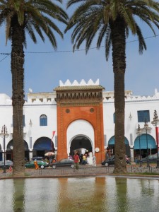 Plaza de la Liberación (antigua Plaza de España) - Por Grupo nhəḍṛu